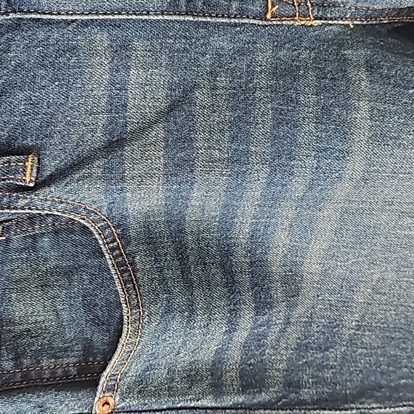 J. Crew Slim Boyfriend Jeans Dark Wash w Distressed Faded Look at Pockets - Picture 8 of 17